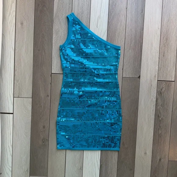 WOWCOUTURE Y2K teal blue one-shoulder full sequin dress - Picture 1 of 5